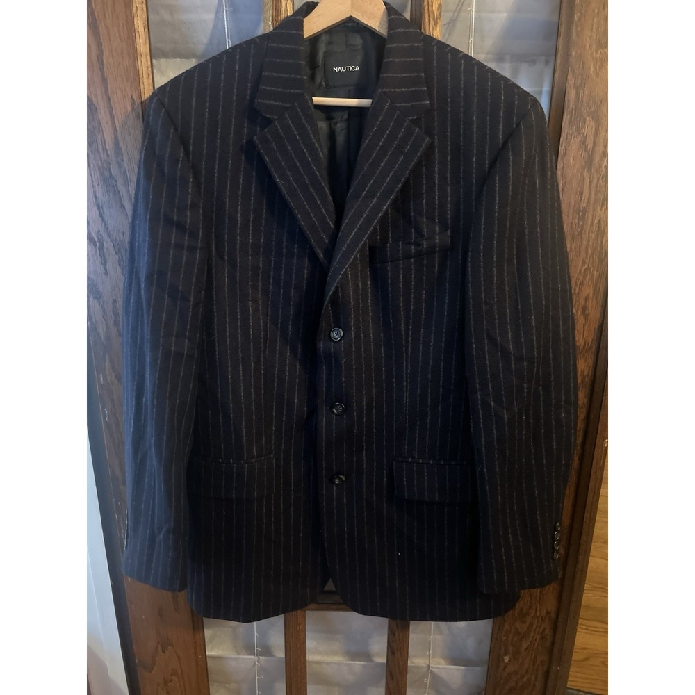 NAUTICA Men's Sz 40L Navy Pin Stripe 100% Wool Sport Coat Jacket Double Vented - Picture 2 of 11